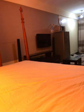 HILLVIEW APARTMENTS